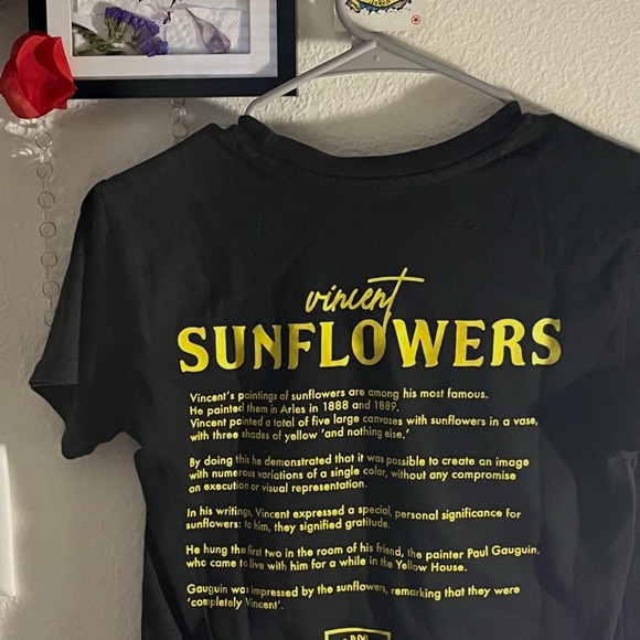 Vincent Van Gogh, Sunflower T-Shirt! <3 - Picture 3 of 3